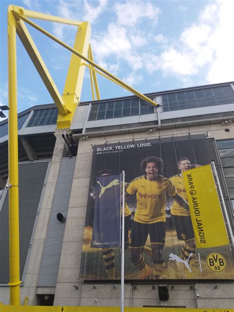 Borussia dortmund x bayer leverkusen. Aandeel Borussia Dortmund zakelijk profiel, investor ...