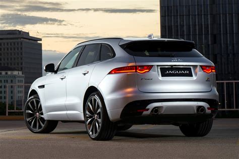 2018 Jaguar F Pace Suv Pricing For Sale Edmunds