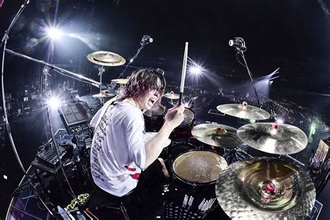 One ok rock nagoya dreaming of you concert celebrities drum crushes instagram musica. Tomoya KankiさんはInstagramを利用しています:「おやすみ @ruihashimoto #出し切り ...