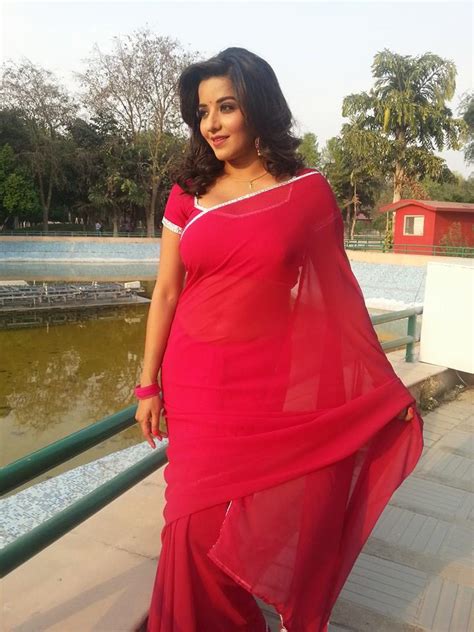 Beauty Galore Hd Bhojpuri Actress Monalisa Topless Hot Photo Collection