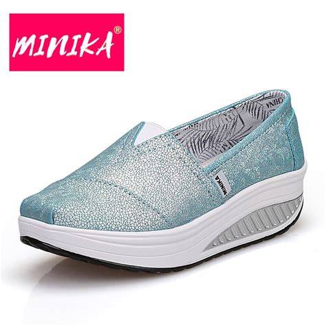 Minika New Arrival 2017 Loafers Shoes Women Slip On Waterproof Platform