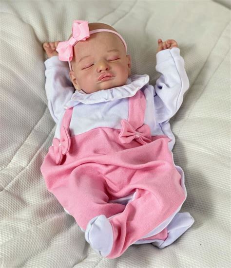 bebê reborn dormindo realista molde rosalie pronta entrega