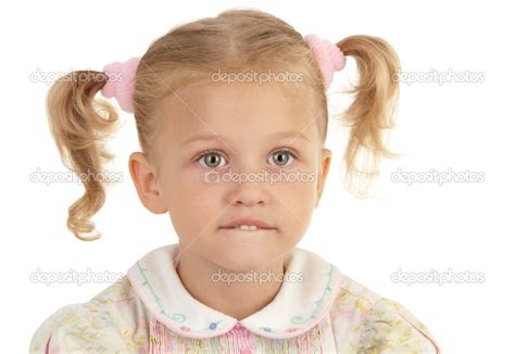 Hübsches Kleines Mädchen Mit Zwei Schwänzen Stockfotografie Lizenzfreie Fotos © Voisine