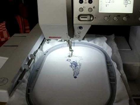 BERNINA 440 QE at embroidery | Embroidery, Sewing, Quilts