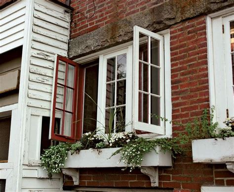 Casement Window Victorian Sash And Awning Britannica