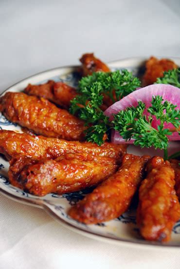 Sticky Chinese Fried Chicken Wings | KeepRecipes: Your ...