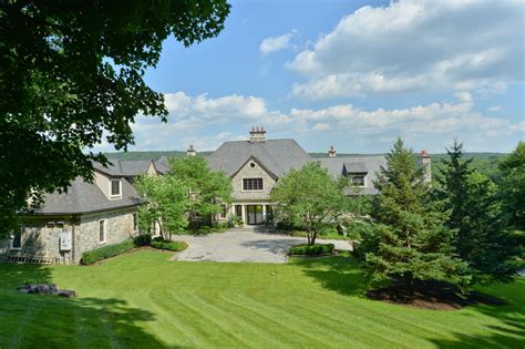 A Breathtaking Acres Estate In Mahwah By Vicki Gaily