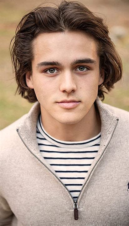 His birthday, what he did before fame, his family life, fun trivia facts, popularity rankings, and more. Foto de Charlie Gillespie - Poster Charlie Gillespie ...