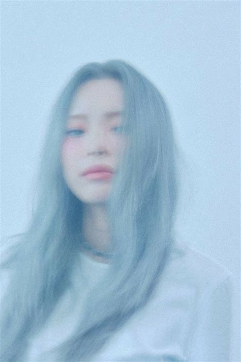 Blue Aesthetic Aesthetic Photo Aesthetic Pictures Heize Kpop Korean