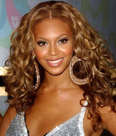 15 beyoncé's best hairstyles beyonce hair short. BeautieSmoothie: BEYONCE SHORT HAIR