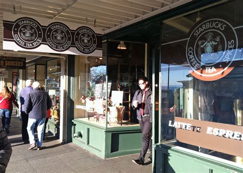 Original Starbucks Store At Pike Place Market In Seattle