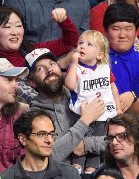 Put Your Hands In The Air Jason Sudeikis And Son Otis Are Adorable