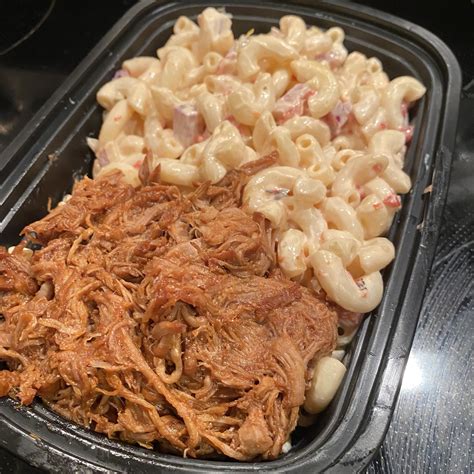 Bbq Pulled Pork And Macaroni Salad The Fit Chemist