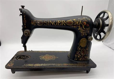 Antique 1910 Singer Sewing Machine Red Eye Decal Model 66 S G3230839
