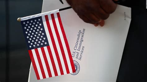 A Record Number Of People Are Giving Up Their Us Citizenship According