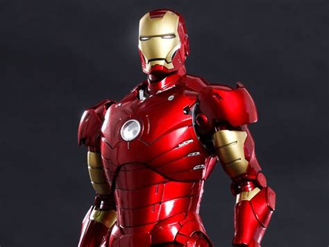 The printed/painted example in the photos was made by the talented phil williams. Iron Man MMS256D07 Mark III 1/6th Scale Collectible Figure