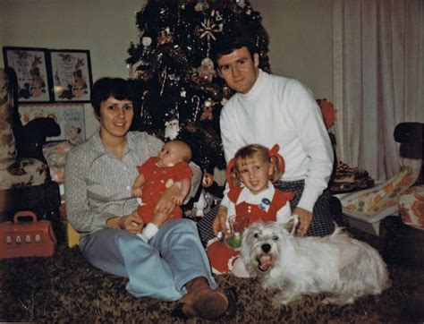 50 vintage snaps show people dressing up for christmas in the 1970s vintagepage cafex 620