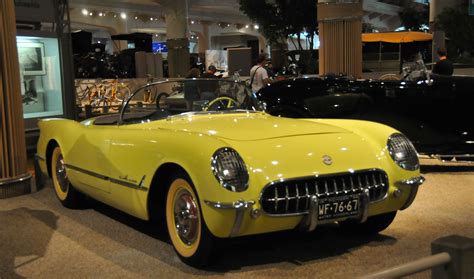 1955 Corvette (Henry Ford Museum) | Old corvette, Cool old ...