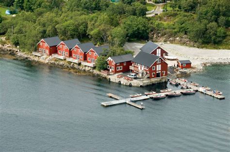 Hitra, with its exciting nature and culture, is the pearl of sør trøndelag that you will never forget. Hitra : 3 Sheltered Seascape In Dolmsundet Hitra Norway Photography By H Download Scientific ...