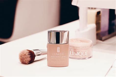 Clinique тональный крем even better refresh hydrating and repairing makeup, 30 мл. Clinique Even Better Glow : Mon Avis | kleo beauté