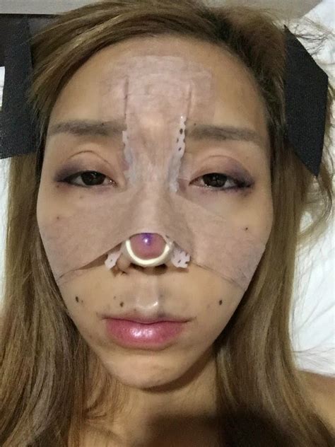 Leng yein is made up of a lot of plastic, but she's an incredibly popular model that i believe is from malaysia, and she's since started her own business and offers tons of products for women. Sexy Asian Women - Beautiful Asians / Cute Asian Girls ...