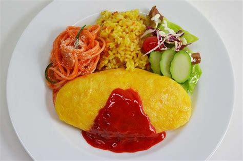 • 2 butir telur • 50 ml air • 1 sdm tepung maizena. Rahasia Telur Dadar Omurice Ala Jepang, Padat di Luar dan ...