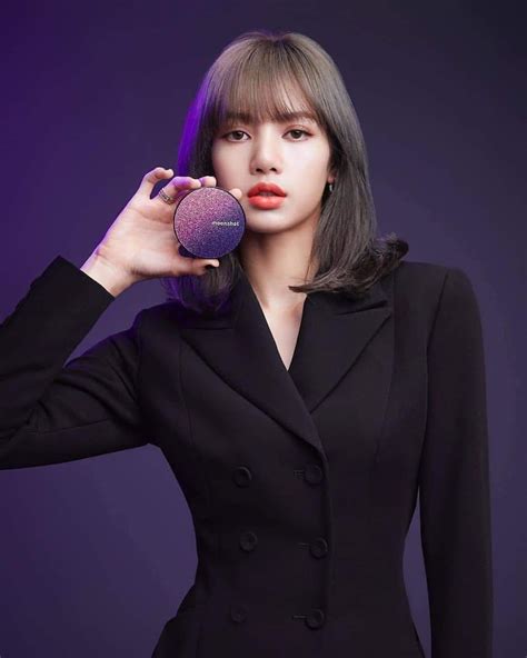 10 Times Blackpinks Lisa Looked Like A Powerful Boss In Suits Koreaboo