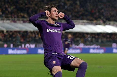 Последние твиты от dušan vlahović (@vlah58). Fiorentina, Vlahovic verso il rinnovo fino al 2025 - Il Salotto del Calcio