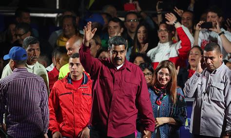 El presidente de venezuela, nicolás maduro, buscará su reelección en las elecciones presidenciales que deben celebrarse a finales de 2018, según ha informado hoy el el vicepresidente hizo estas declaraciones durante un acto electoral del oficialista partido socialista unido de venezuela (psuv). Elecciones en Venezuela: Nicolás Maduro fue reelecto ...