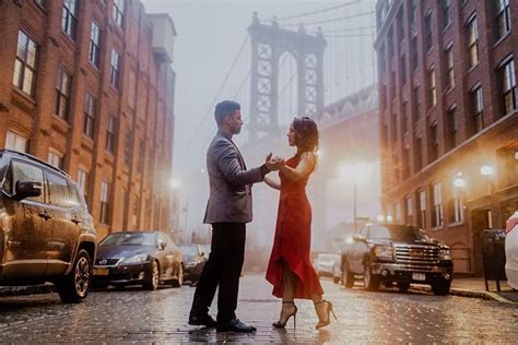 Engagement Photos The 70 Most Beautiful Couple Photos Of All Time Vrogue