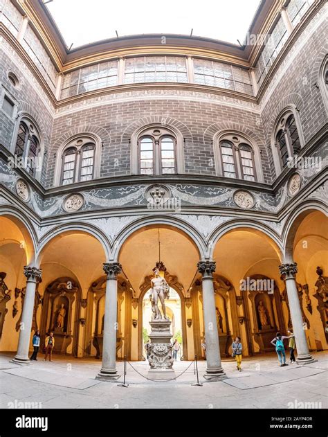 Courtyard Palazzo Medici Riccardi Hi Res Stock Photography And Images