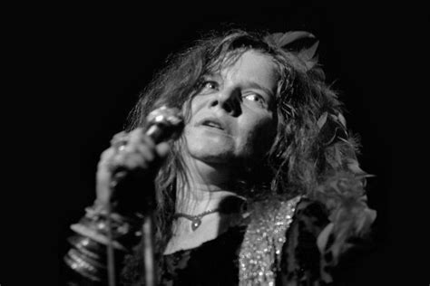 See Lost Photos Of Janis Joplins Last Show Cher De Niro And More
