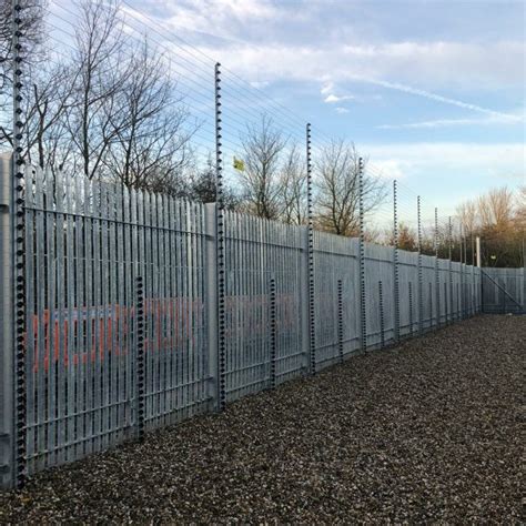 Perimeter Security Fencing Force Contractive Services Security