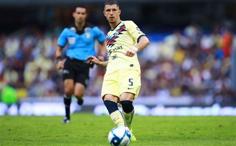 Guido rodríguez (born 12 april 1994) is an argentine professional footballer who plays as a defensive midfielder for mexican club américa and the argentina national team. Club América: Guido Rodríguez cumple 100 partidos ...