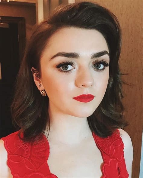 1m Likes 6619 Comments Maisie Williams Maisiewilliams On