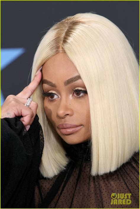 Photo Blac Chyna Shows Off Her Legs At Bet Awards 201707 Photo