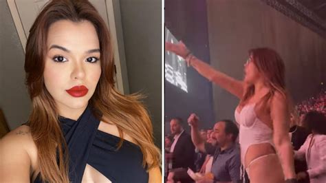 Mujer que se desnudó en concierto de Ricardo Arjona abre un Only Fans