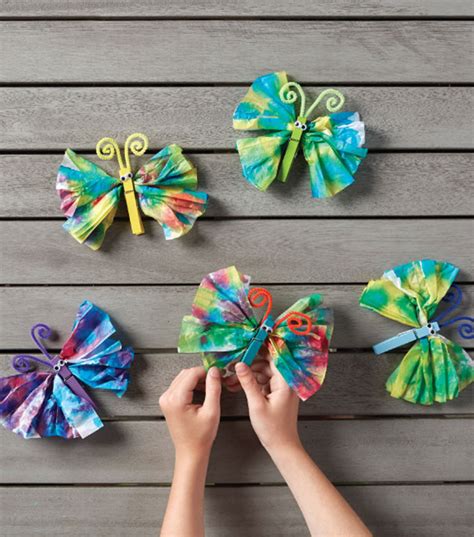 How To Make Tie Dye Tissue Paper Butterflies Paper Butterfly Crafts