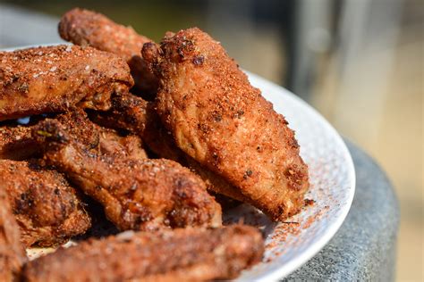 Grilled Crispy Memphis Dry Rub Chicken Wings Recipe The Meatwave