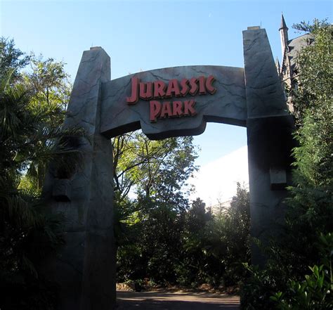 Universal Orlando Islands Of Adventure Jurassic Park Entrance Gate Flickr Photo Sharing