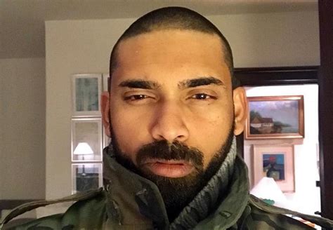 Different types of buzz cuts for men. Number 3 Buzz Cut: 3 Ways to Make This Look Work for You