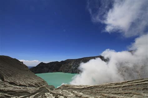Kawah Ijen Tour From Yogyakarta Ijen Crater Ijen Blue Fire Ijen Tour