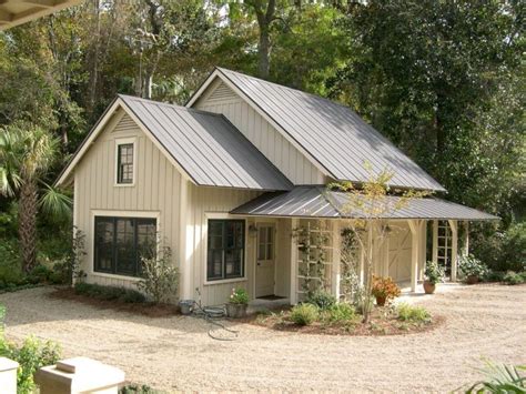 54 Farmhouse Exterior Ideas With Metal Roof Casas