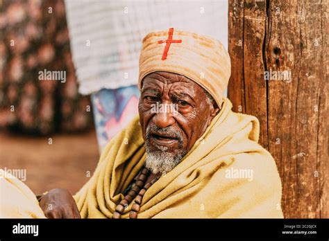 Orthodox Monk Lake Tana Ethiopia Stock Photo Alamy