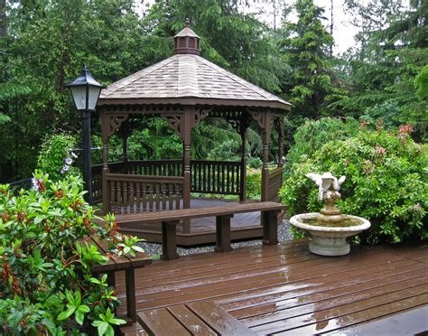 Customer's Photo - 12' Custom Cedar Octagon Gazebo