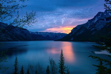 Photo Minnewanka Lake Banff National Park Canada Free Pictures On Fonwall