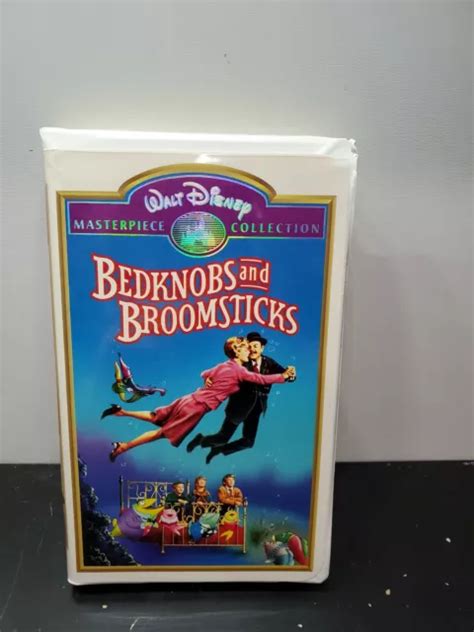 Walt Disney Bedknobs And Broomsticks Vhs Movie Tape Vcr
