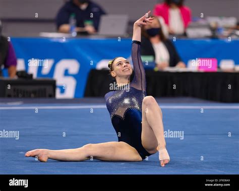 Fort Worth Tx Usa 17th Apr 2021 Michigans Natalie Wojcik Performs Her Floor Routine During