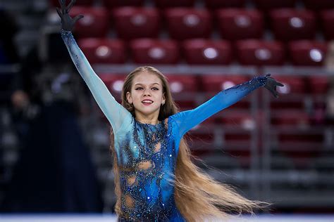 Echko フィギュアスケートの記録 衝撃の14歳トルソワ、ルッツ含む3度の4回転成功！ 女子では前代未聞の超難易度