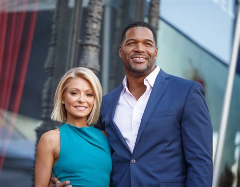 ‘live Co Hosts Michael Strahan And Kelly Ripa Have Not Talked Since